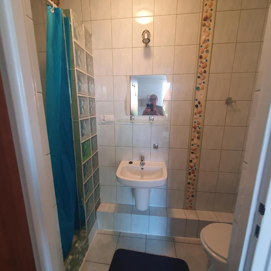 Na Fali Pokoje Goscinne Łeba Eksteriør billede