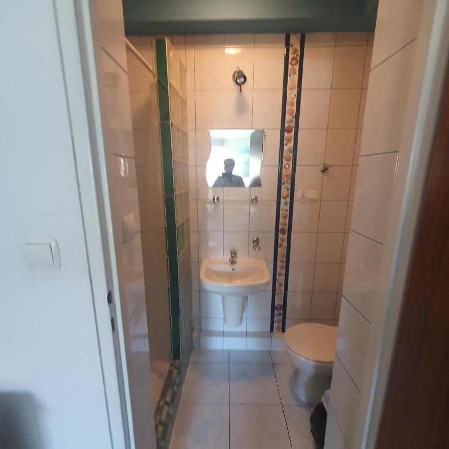 Na Fali Pokoje Goscinne Łeba Eksteriør billede